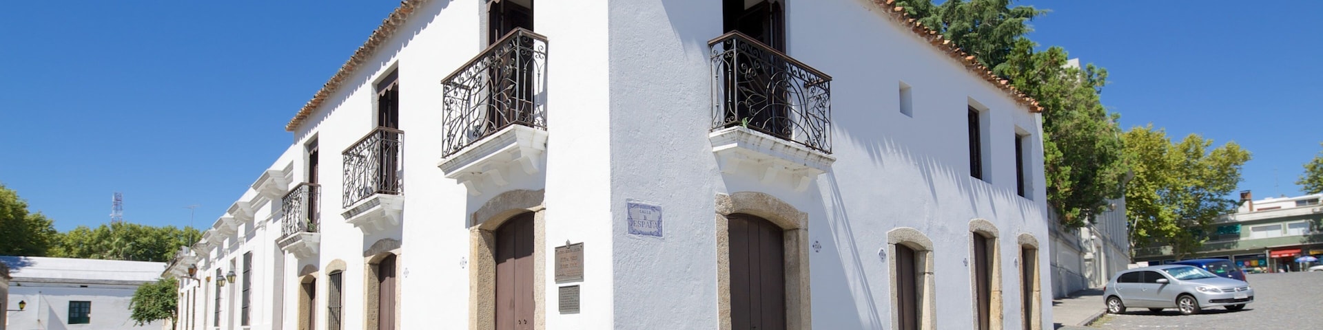 Spanish Museum showing a small town or village