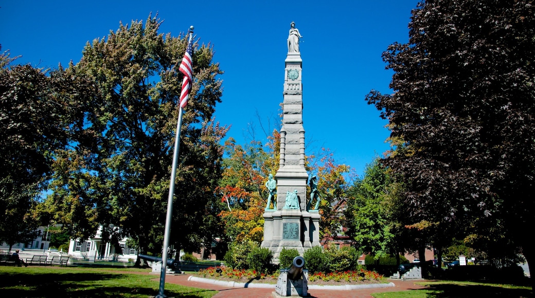 Nashua featuring a memorial and a monument