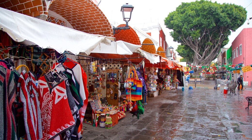 Artist Quarter featuring markets