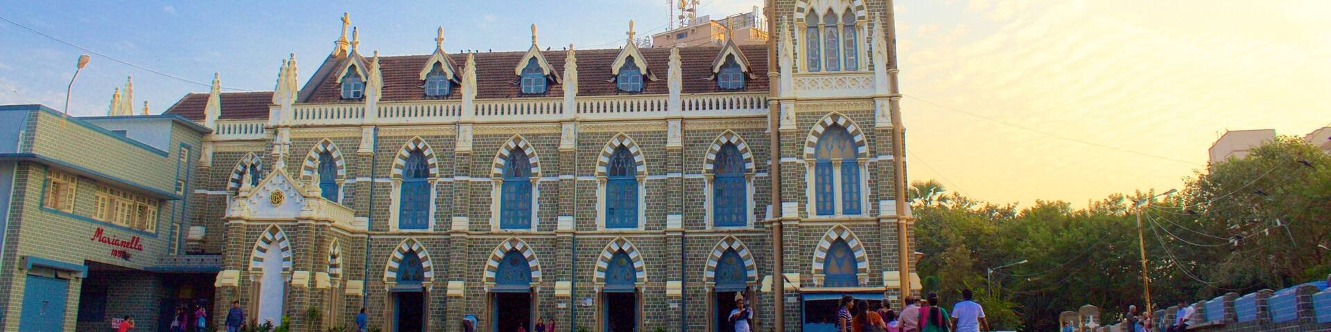 Eglise de Marie du Mont mettant en vedette coucher de soleil, église ou cathédrale et patrimoine historique