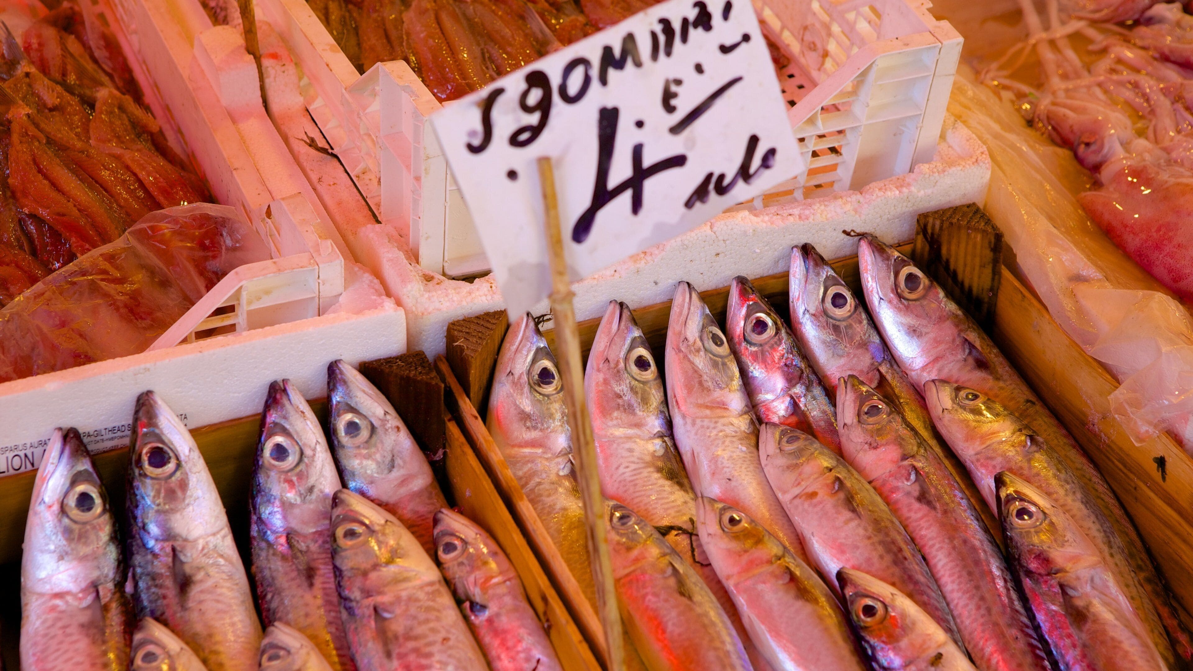 Ballaro marked som inkluderer mat