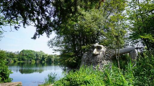 Go troll hunting in the outskirts of Copenhagen! The 6 Forgotten Giants were made by Danish artist Thomas Dambo out of scrap wood, and blend perfectly into the landscape waiting to be discovered.
#lifeatExpedia
#Denmark
#sixforgottengiants