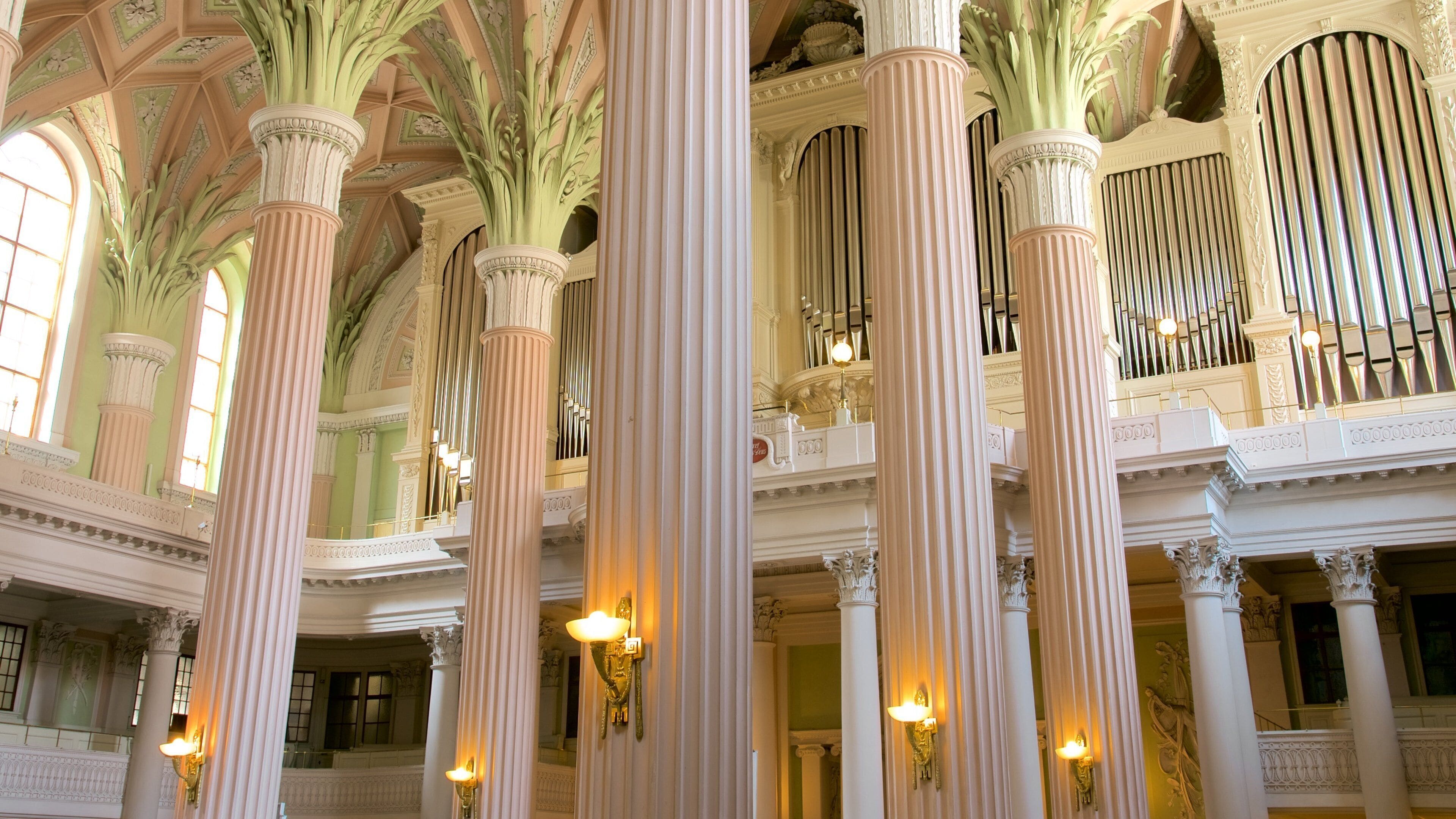 St. Nicholas Church showing a church or cathedral and interior views