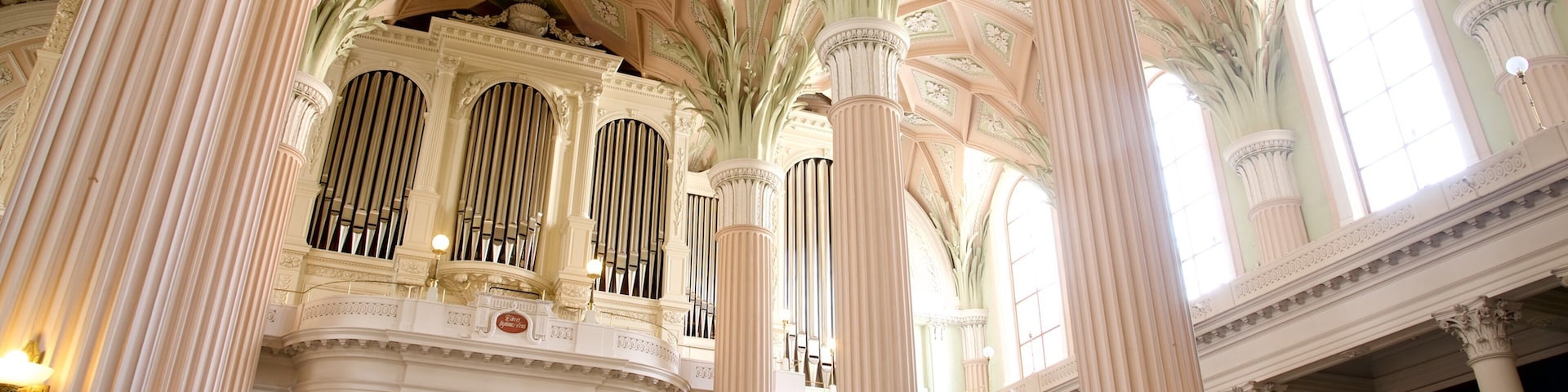 St. Nicholas Church showing a church or cathedral and interior views