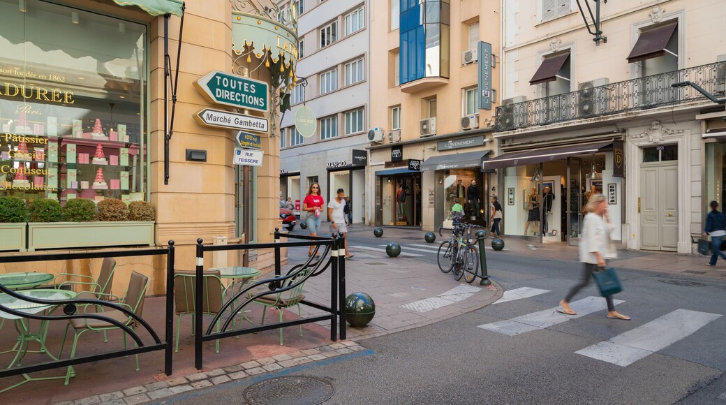 Rue d\'Antibes