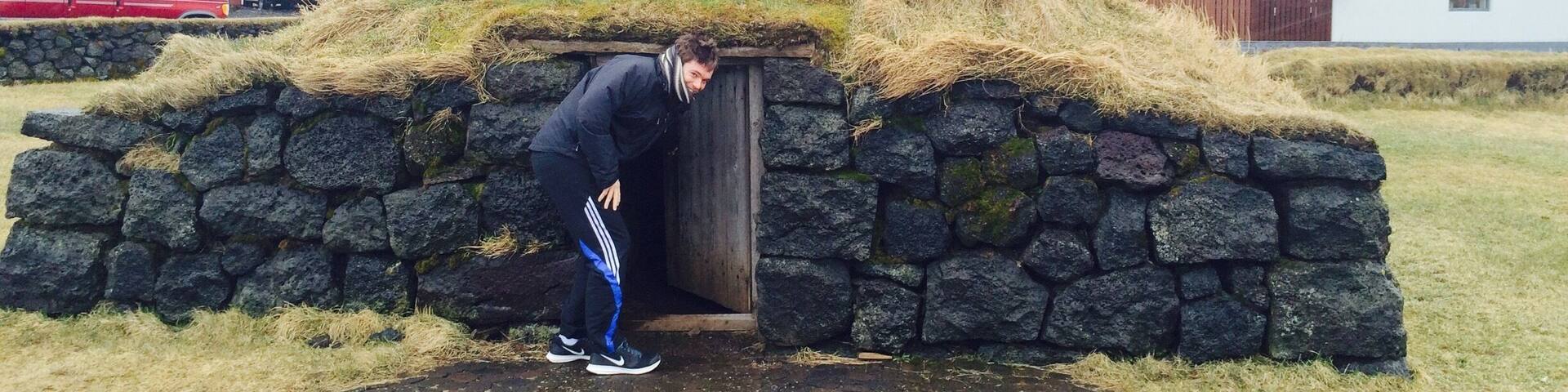 Traditional fisherman's turf house. You can actually go inside and have a peek. Found by accident on our road trip of the ring road. Approx 10mins drive south of Selfoss