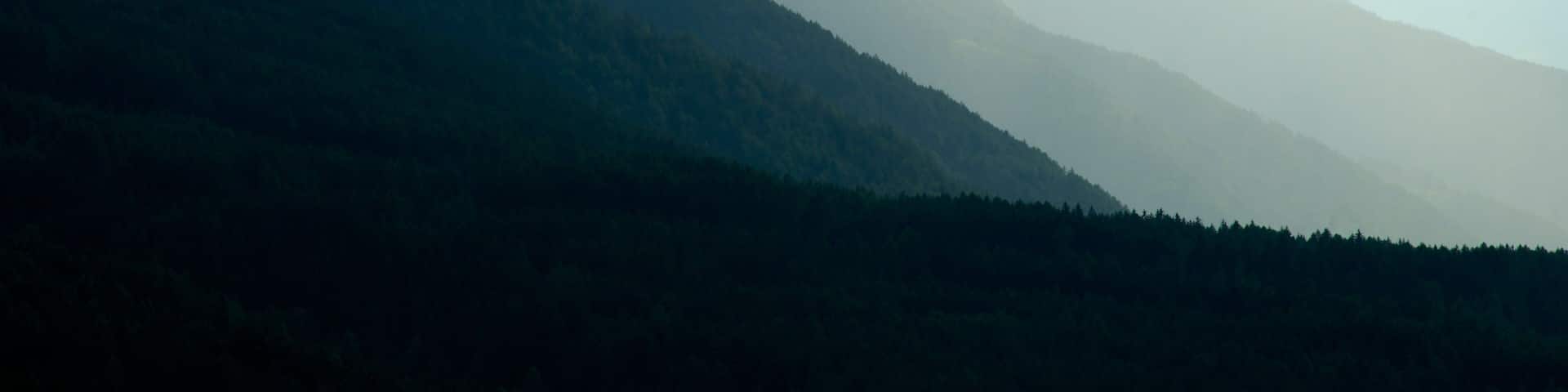 Funes showing tranquil scenes, mountains and landscape views