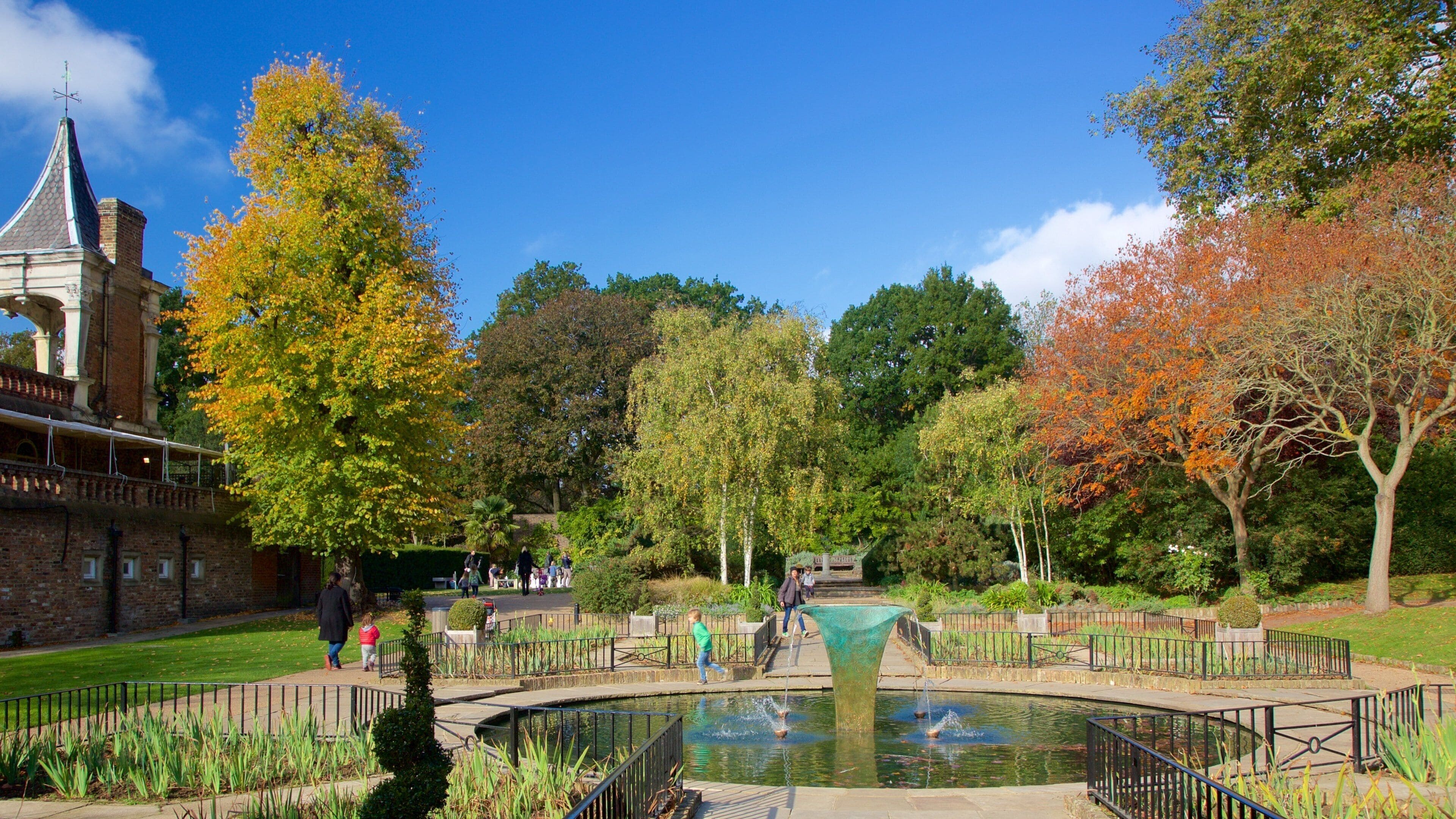 홀랜드 파크 이 포함 분수 과 공원