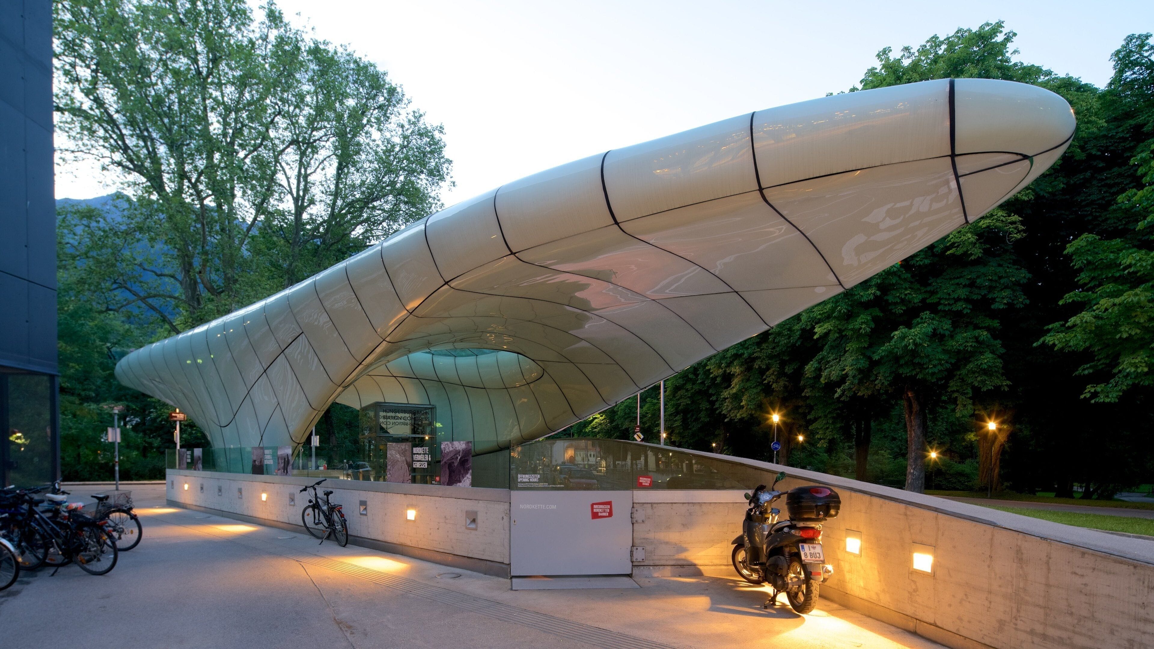 Nordkettenbahn das einen moderne Architektur