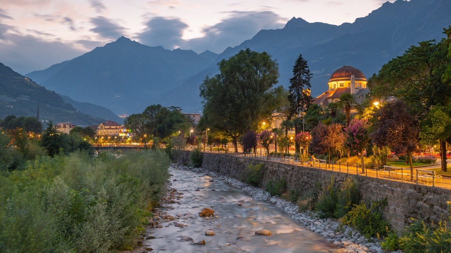 South Tyrol showing tranquil scenes, landscape views and a sunset