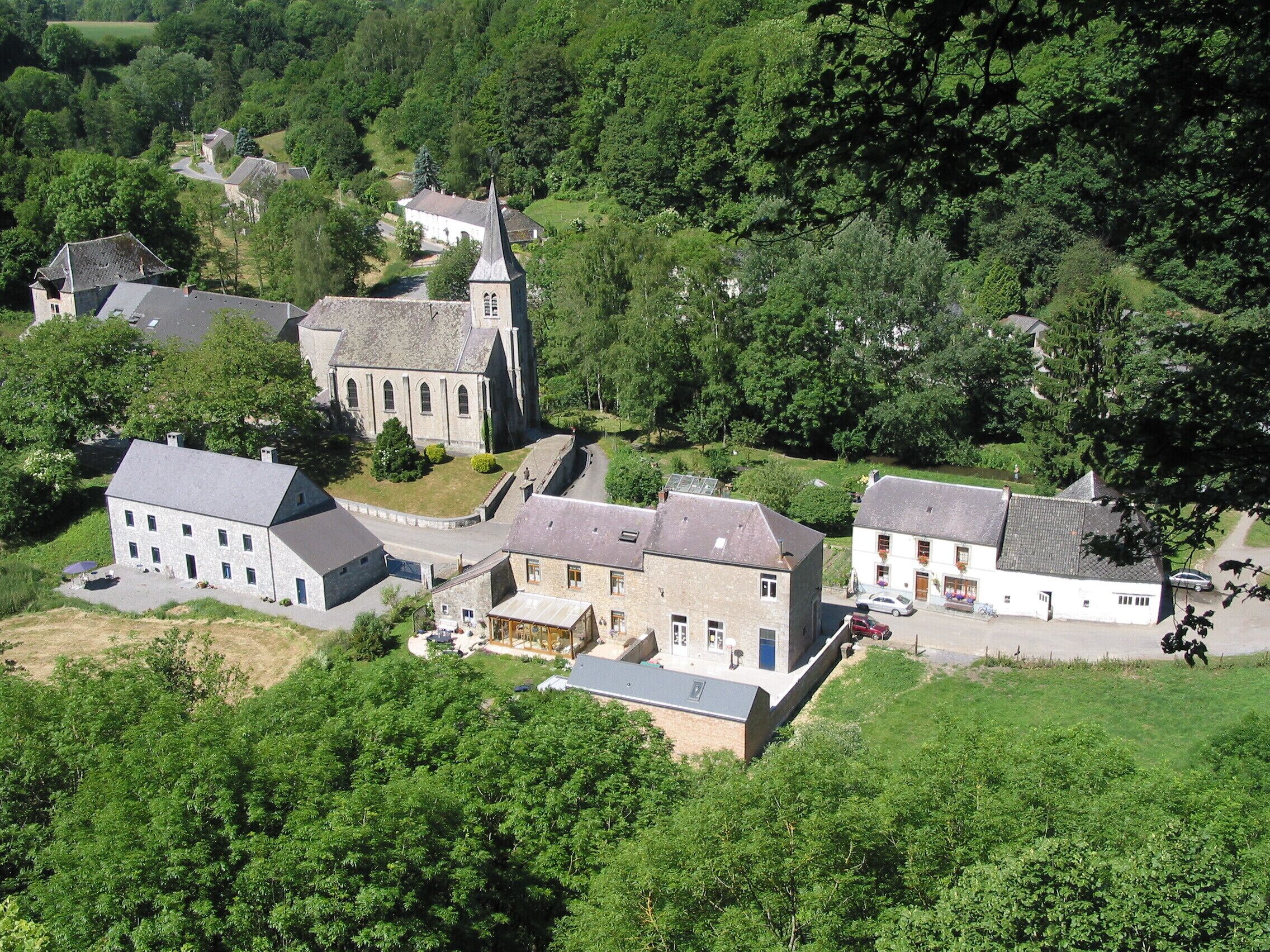 Lompret (Belgium), village included in the list of exceptional heritage of Wallonia (22 October 1982 - Bois Franc site).