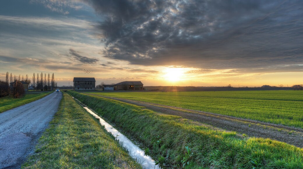 Sunset - Crevalcore (BO) Italy - December 9, 2014