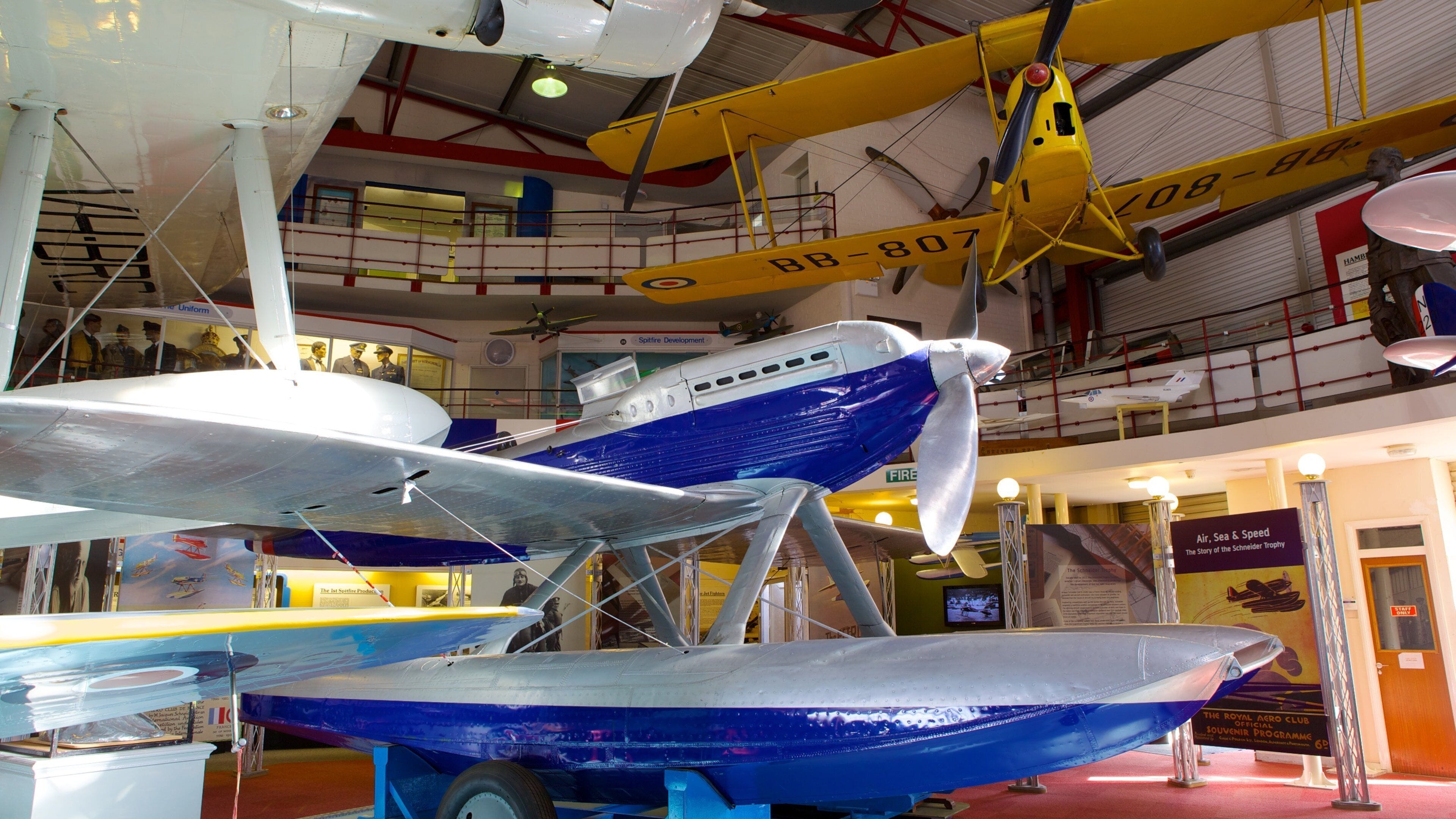 Solent Sky Museum which includes interior views and aircraft