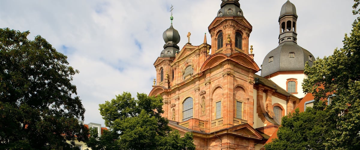 Mannheim Jesuit Church qui includes patrimoine historique
