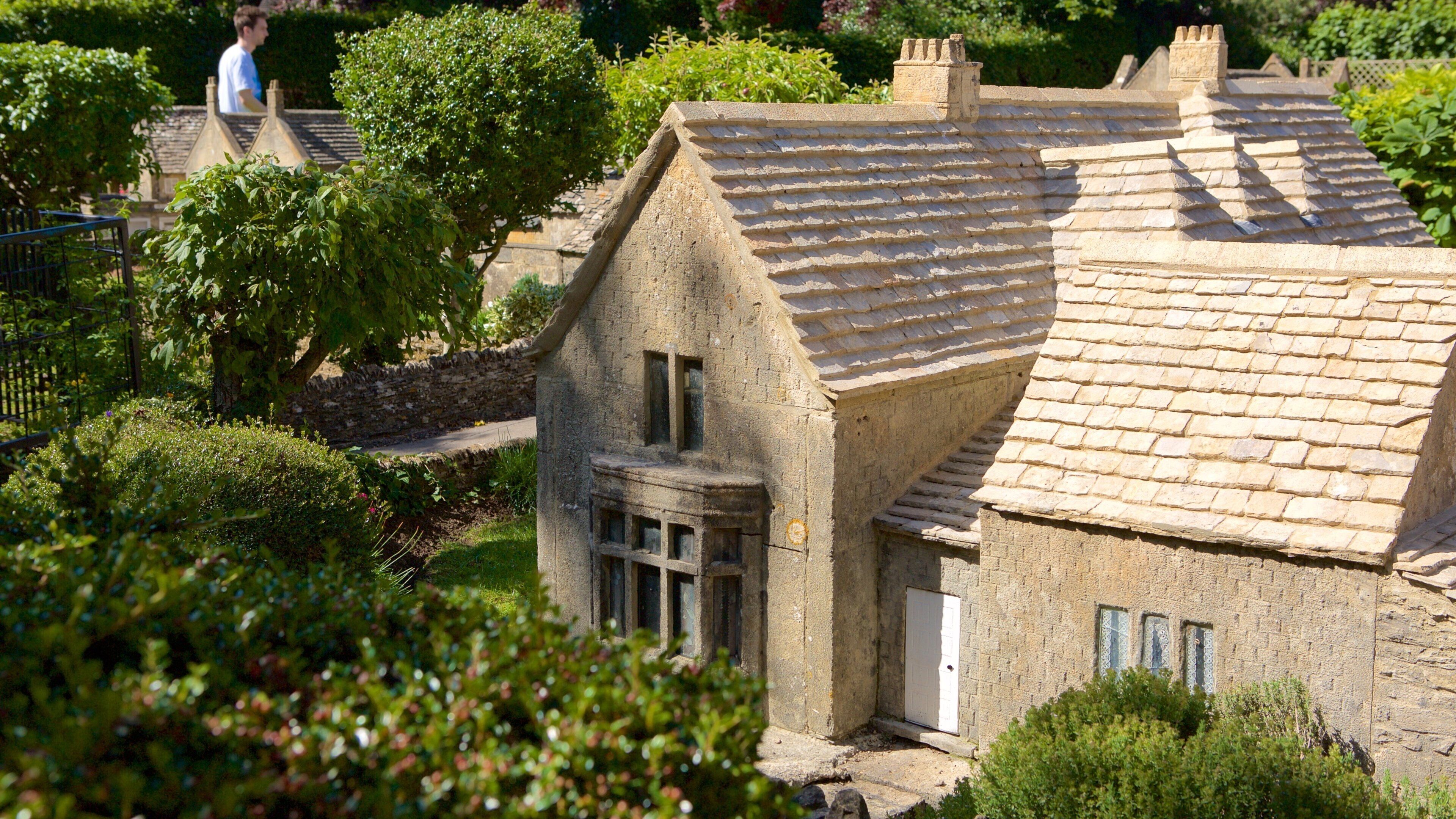 The Model Village fasiliteter samt hus