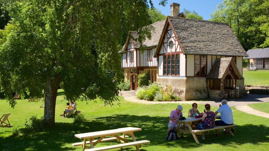 Chedworth Roman Villa featuring a house, outdoor eating and a park