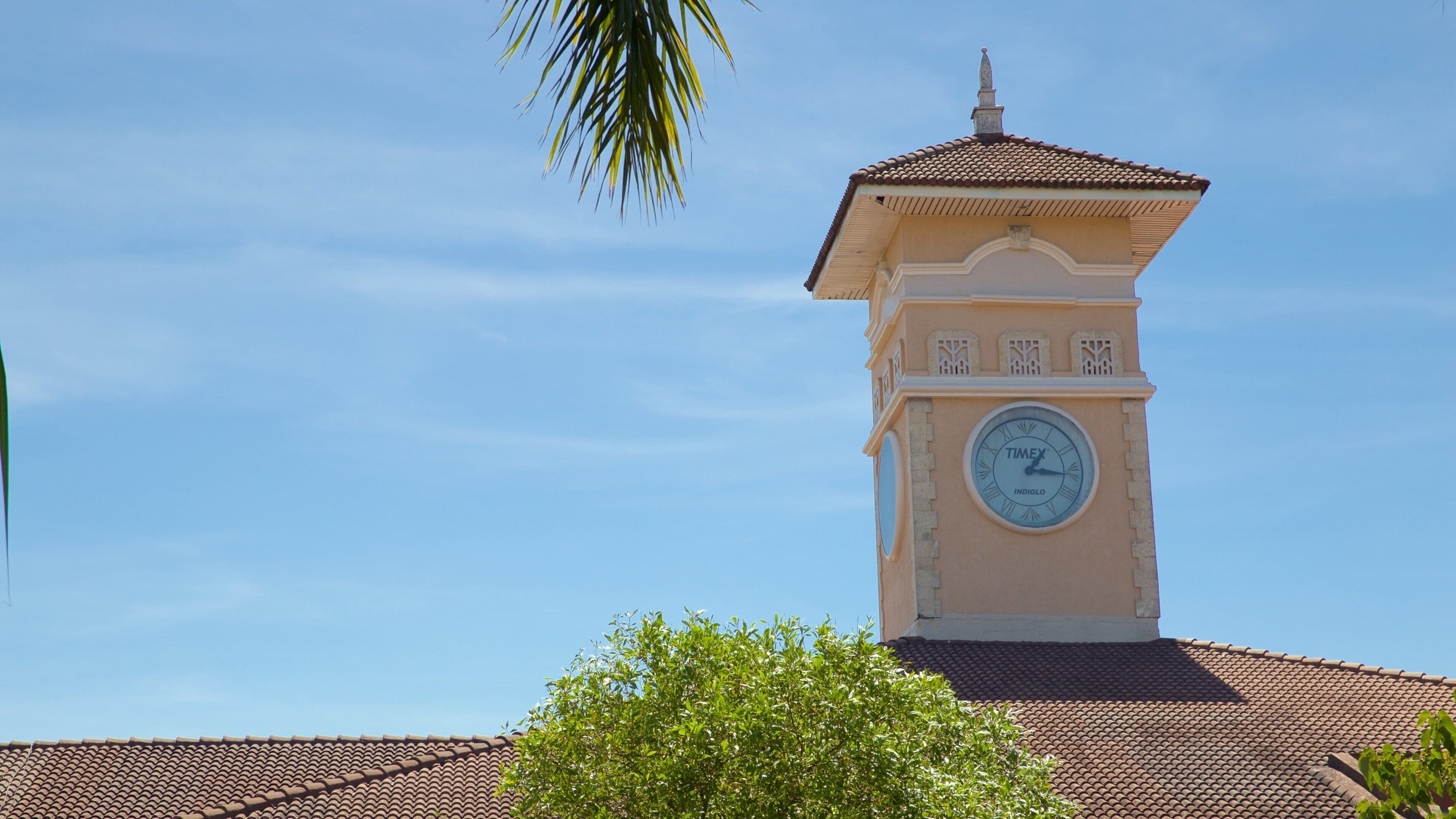 Mactan Marina Mall which includes heritage elements