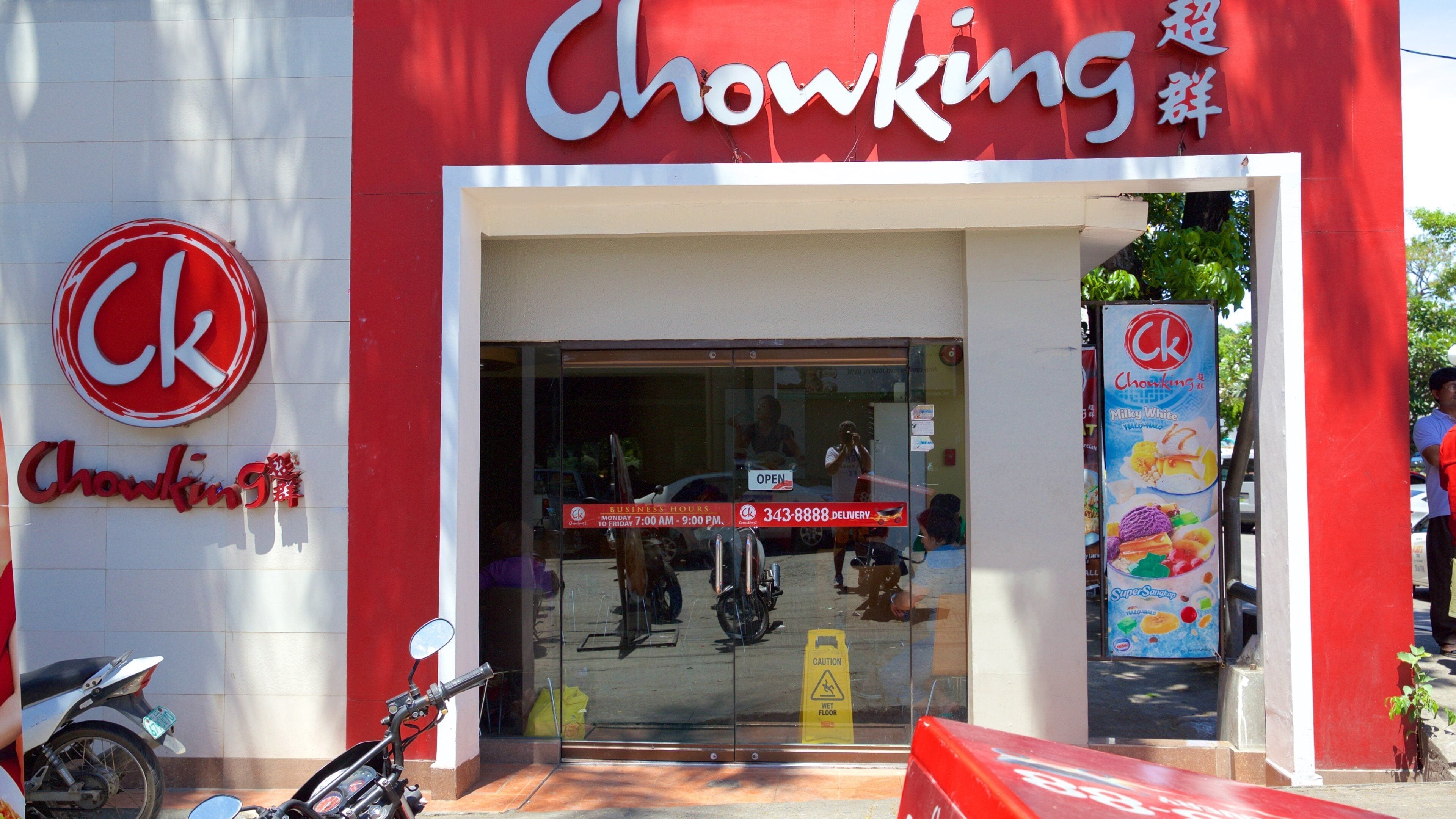 Mactan Marina Mall showing signage