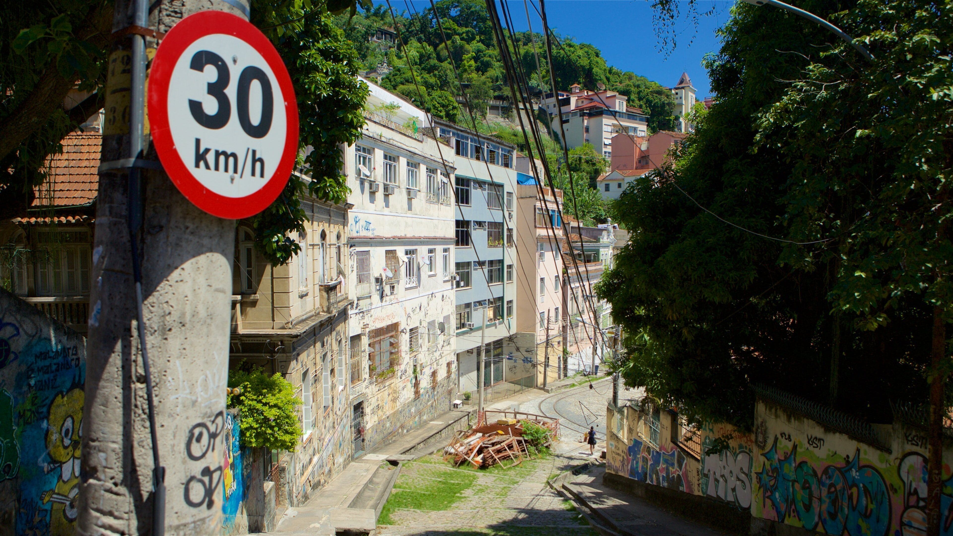 Santa Teresa which includes signage