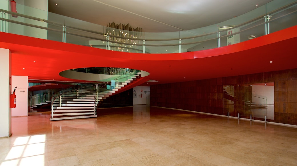 PalĂĄcio das Artes que inclui vistas internas