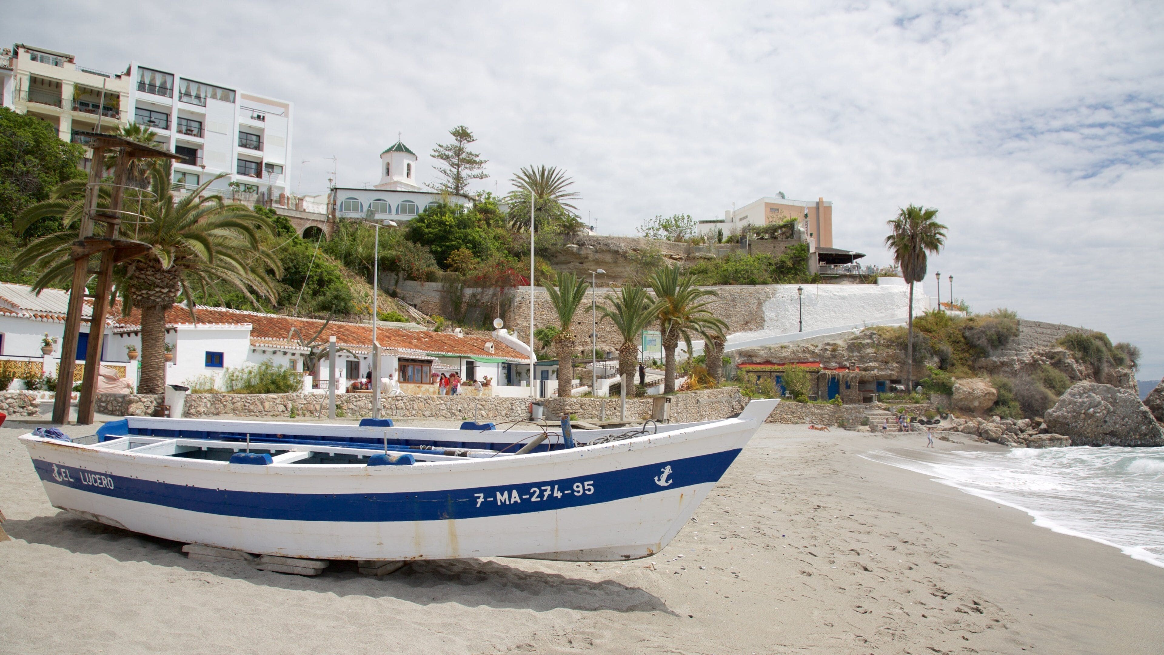 Top places to stay near the beach
