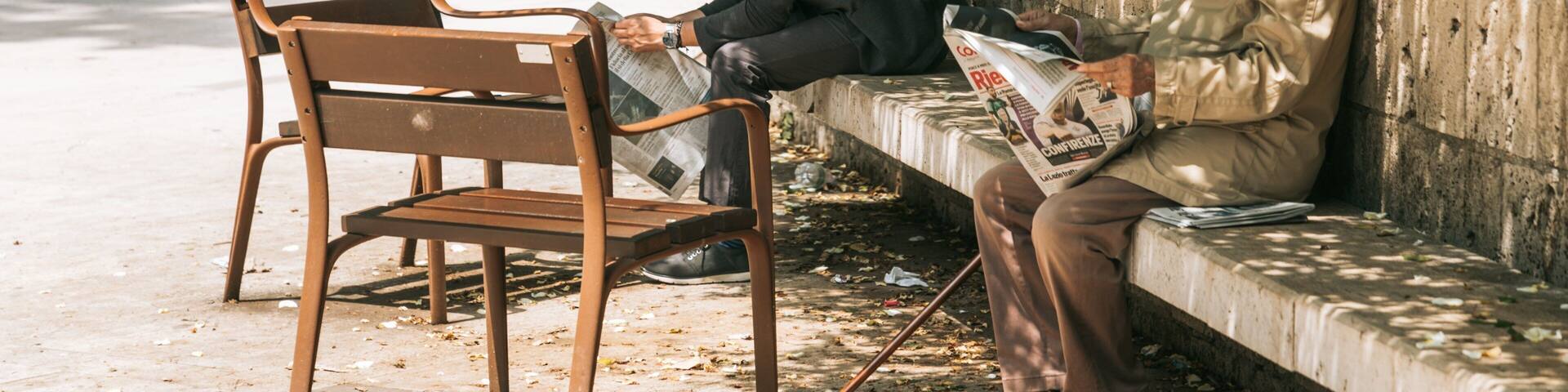 Esquilino featuring a garden as well as an individual male