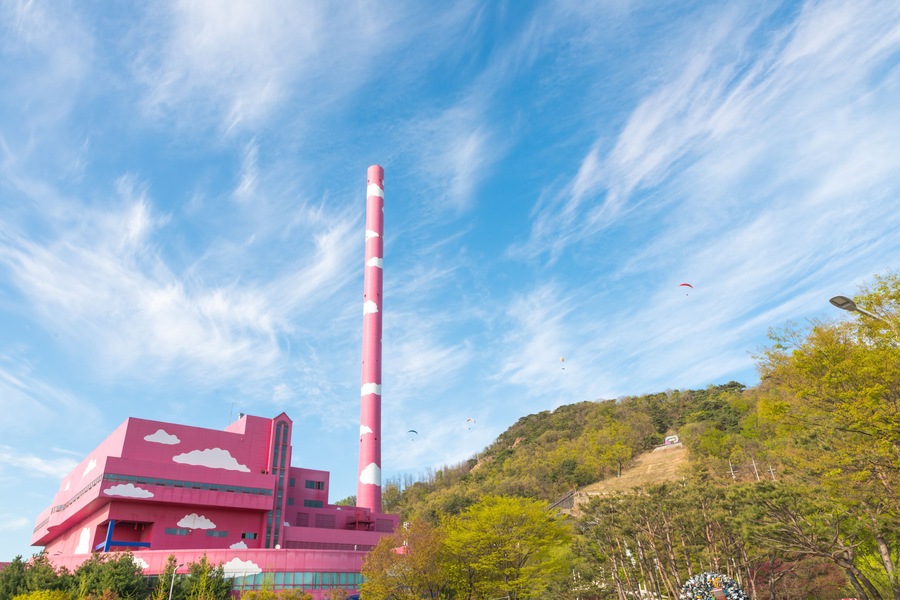 광명시자원회수시설의 봄 풍경