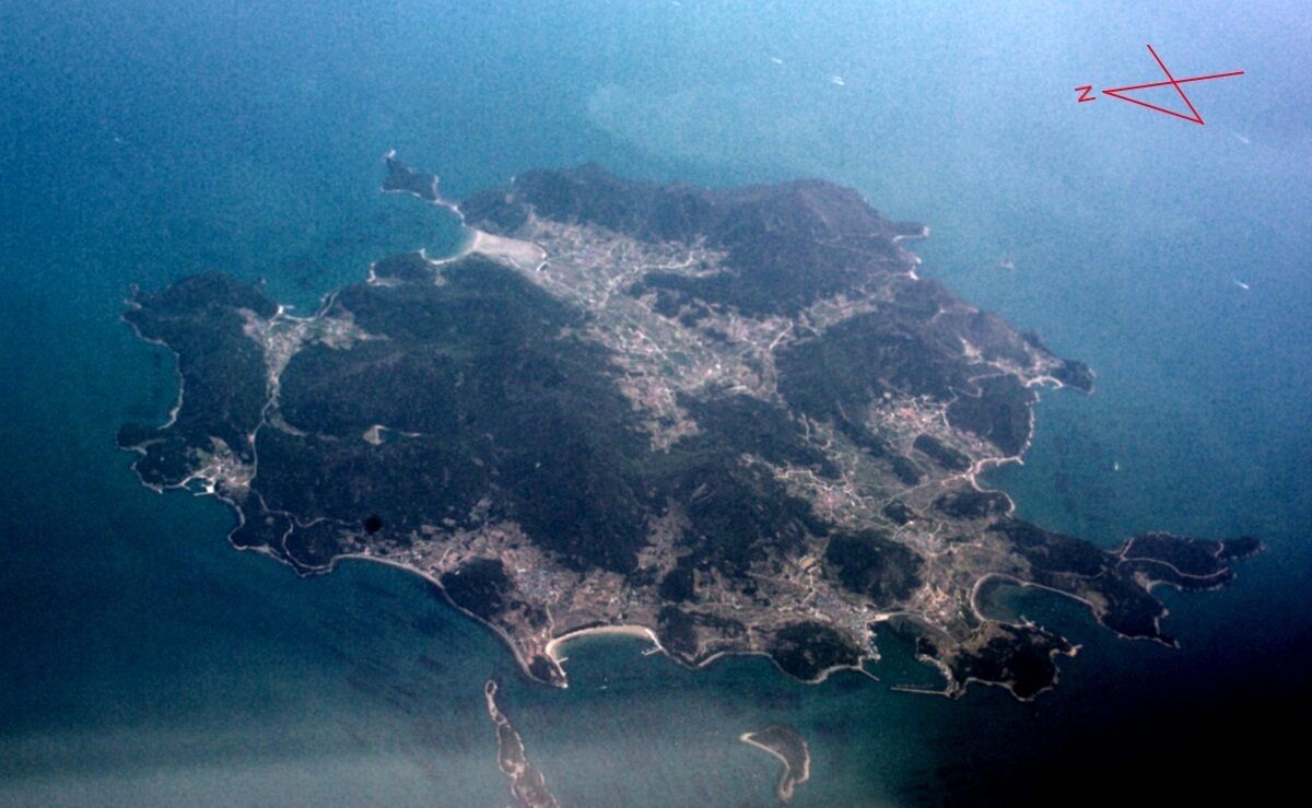 Aerial view of Cheongsan-do(Cheongsan Island) taken from nothern west sky.