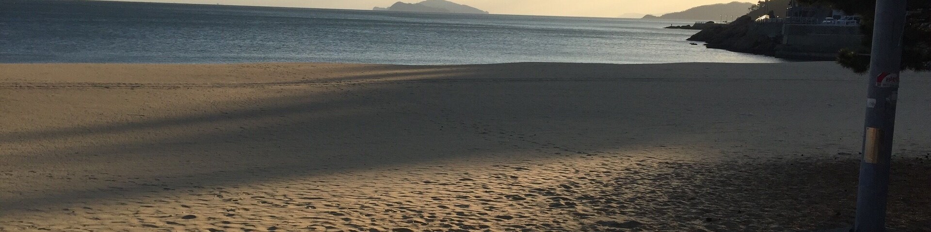 beach “명사십리”
“Myeong sa seep lee”
in Wando of Jeonlanamdo.