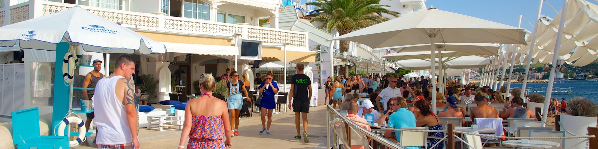 Plage de CalĂł des Moro qui includes baie ou port, hĂŽtel et sortie au restaurant