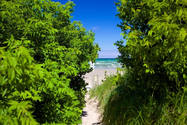 Wasaga Beach Provincial Park presenterar en sandstrand