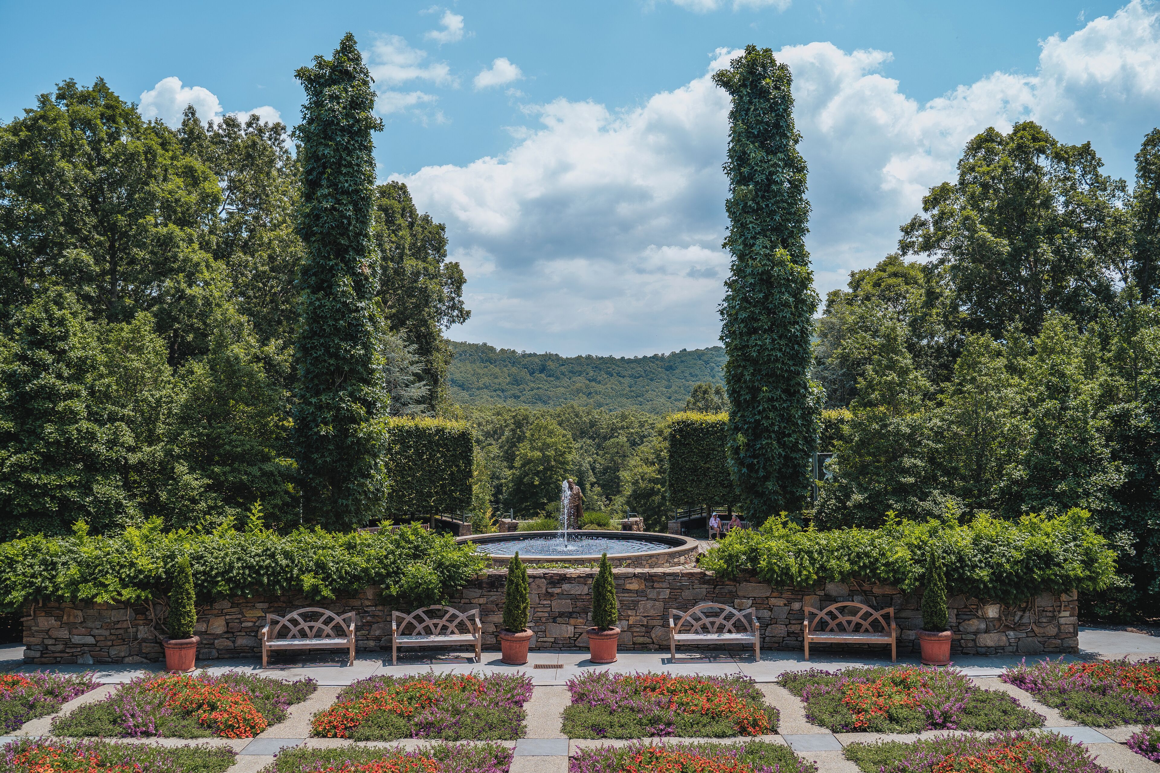 Asheville_NorthCarolinaArboretum_6171487_03