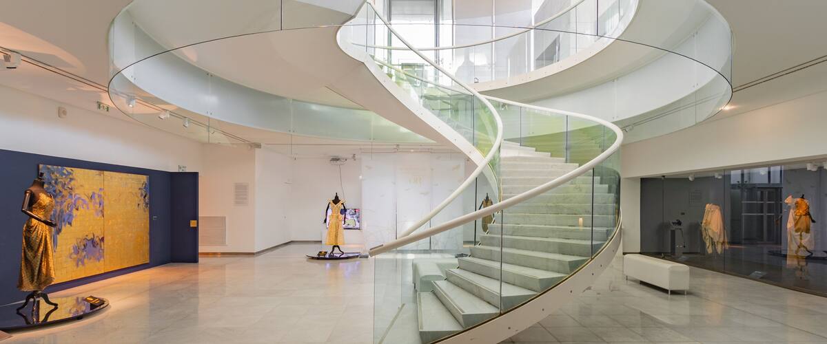 Asian Art Museum which includes art and interior views