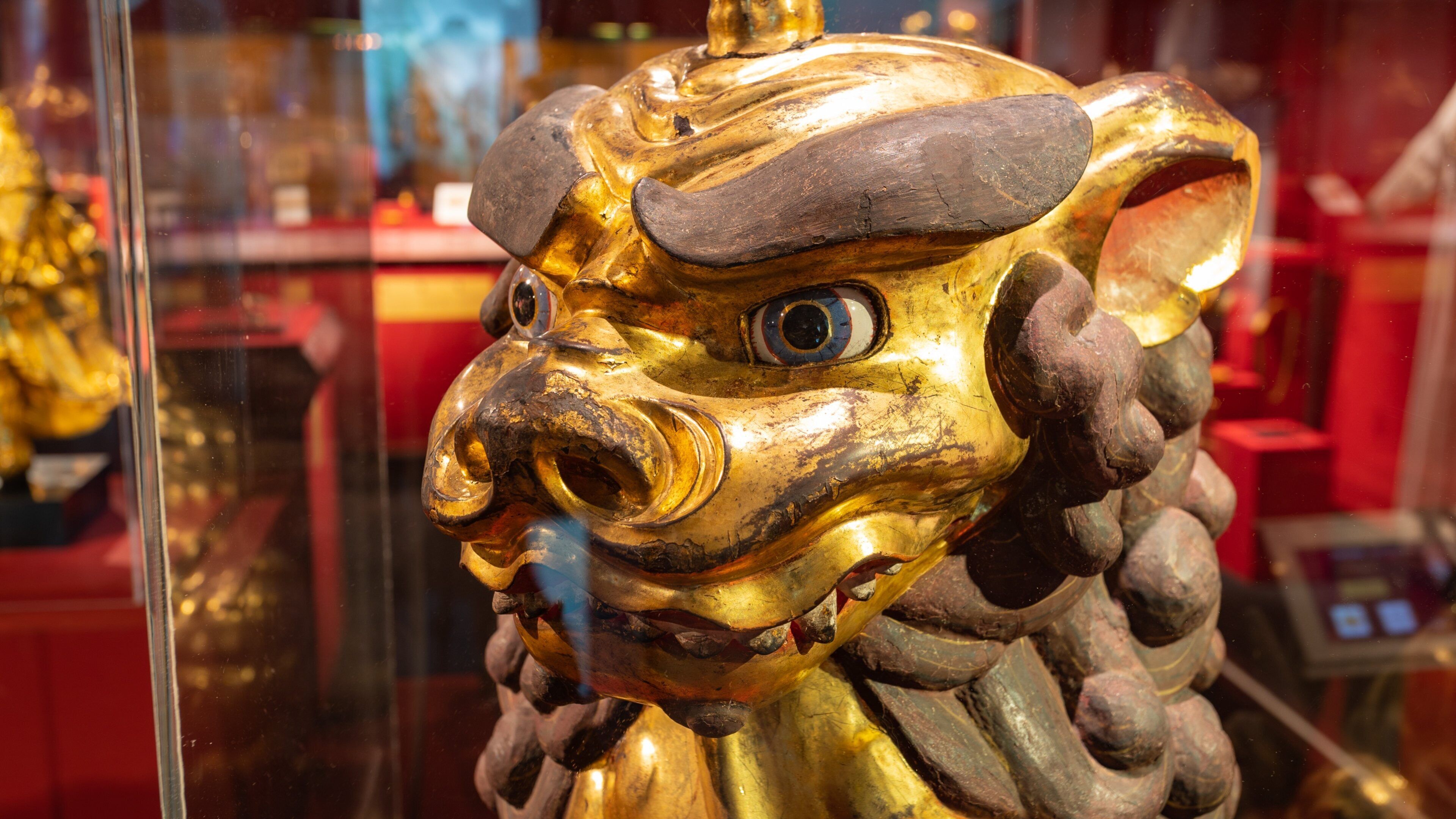 Asian Art Museum showing interior views and heritage elements