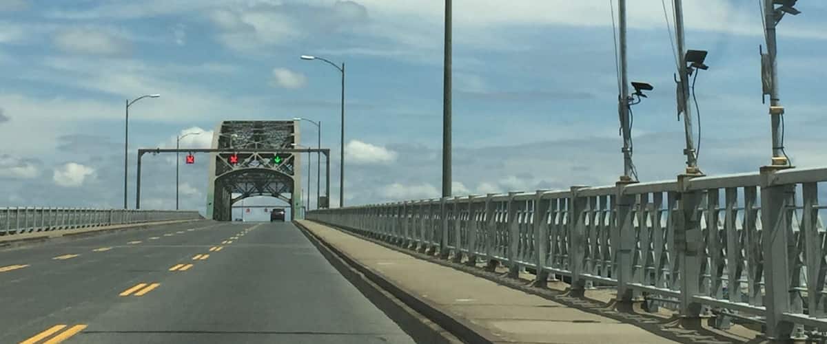 Peace Bridge. Ontario --> New York. July 16, 2016.