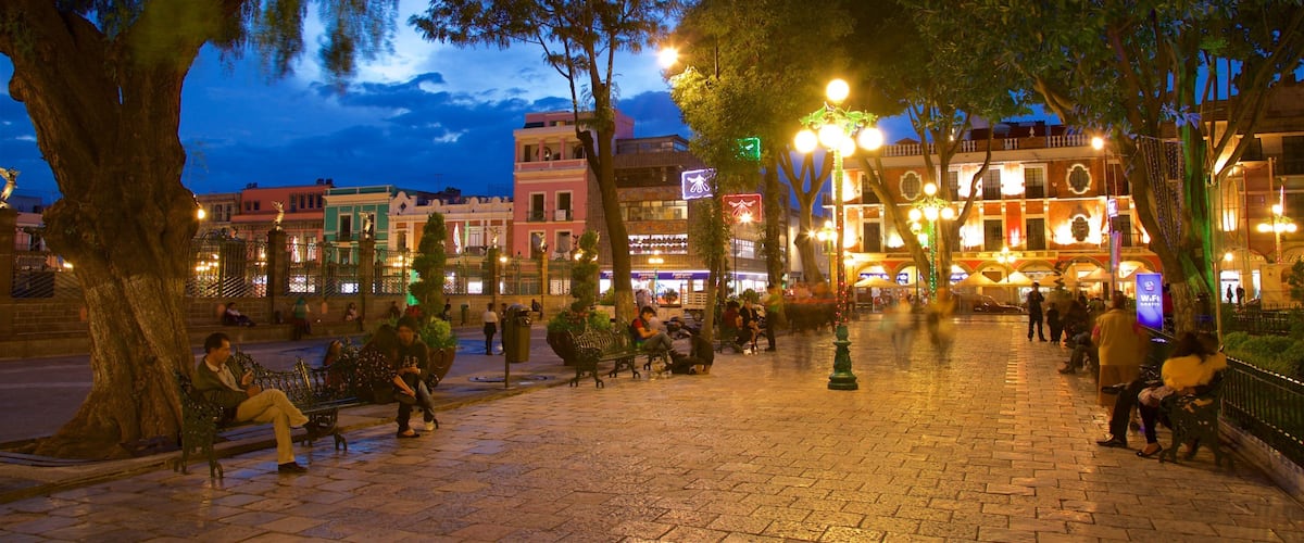 Place ZĂłcalo