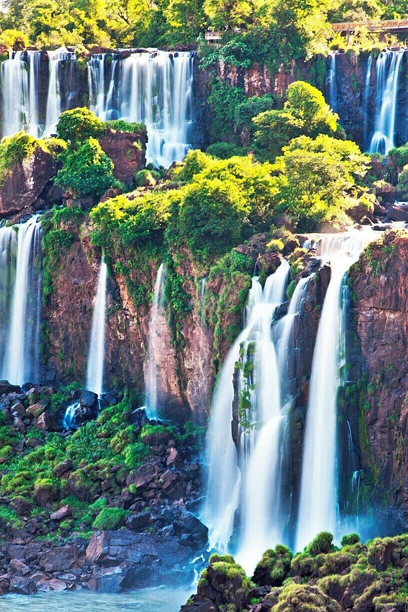 Another dreamy shot from the lower trail.  You can see a bit of the upper trail weaving it's way above the falls.