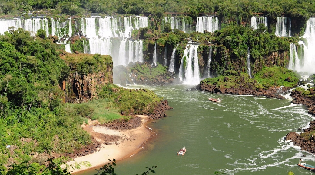 Unspoilt beauty of Iguazu Falls
#lifeatexpedia