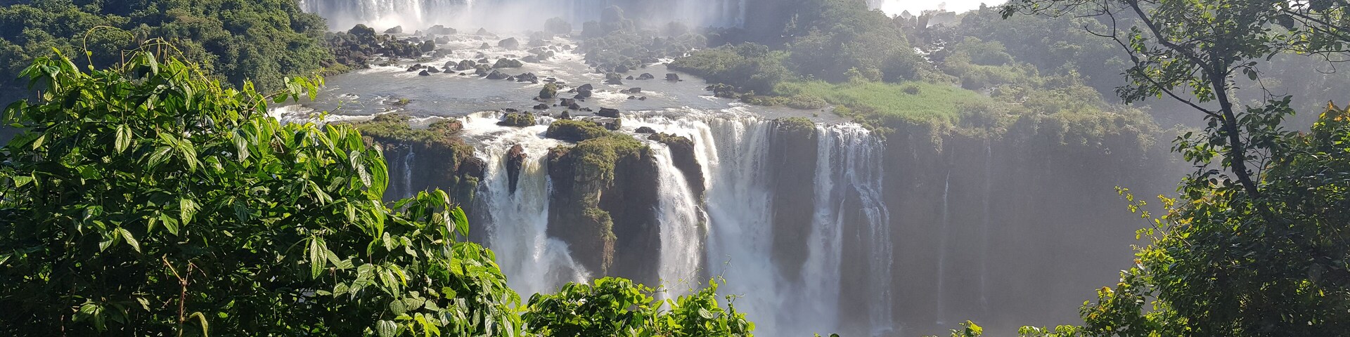 Cataratas del IguazĂș - desde Brasil