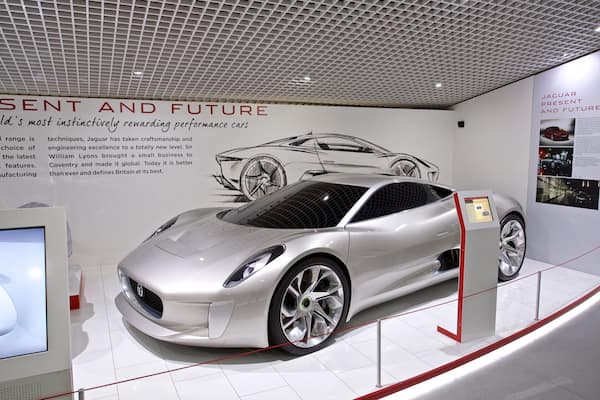 Coventry mettant en vedette vues intérieures