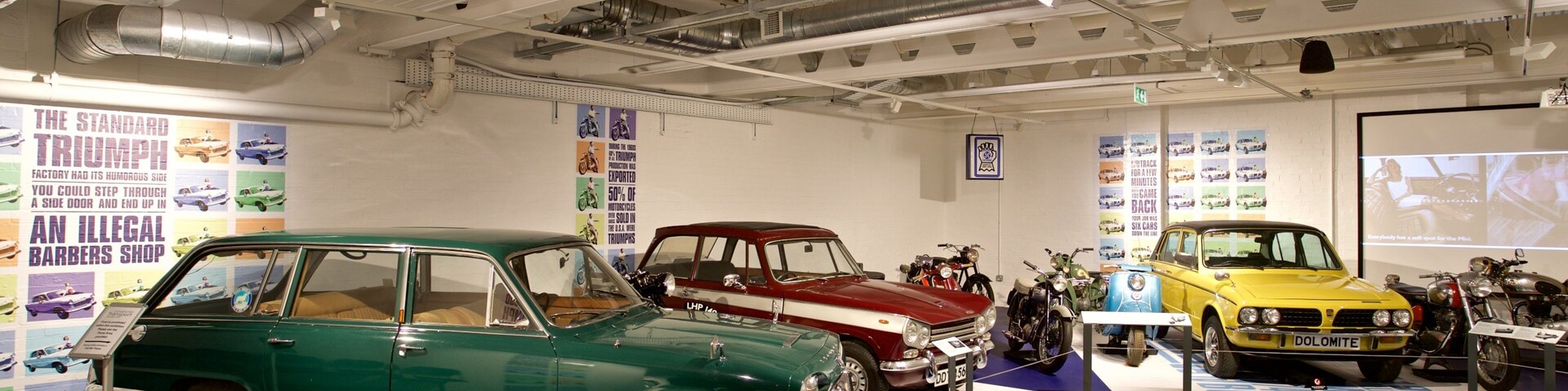 Coventry Transport Museum das einen Geschichtliches und Innenansichten