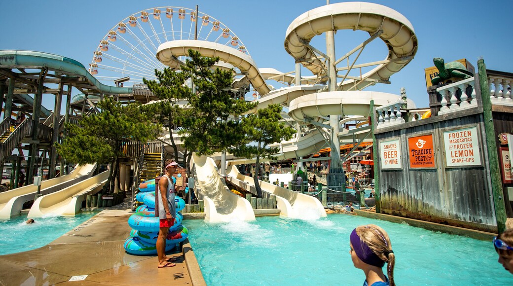 Raging Waters featuring a waterpark