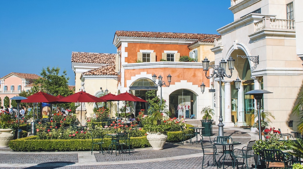 La Plaza kjøpesenter