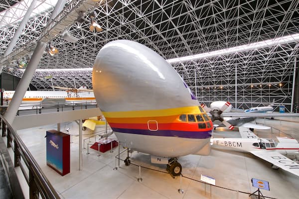 Airbus showing interior views and aircraft