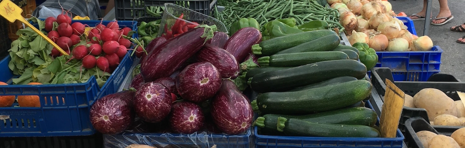 Spanish good market with array of natures colours 💕