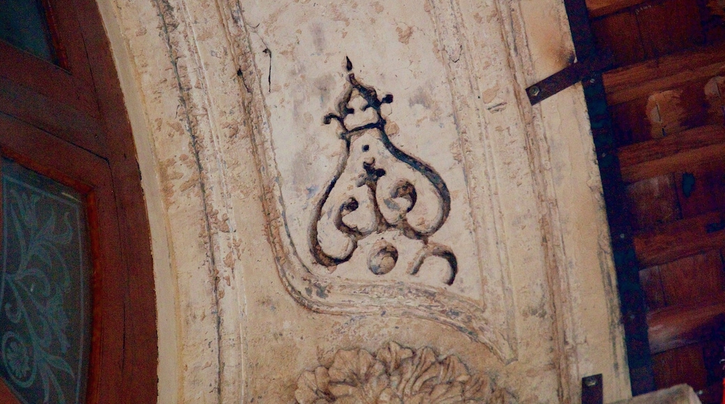 Royal Opera House which includes heritage elements