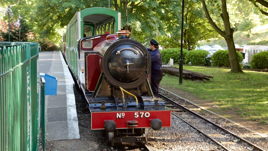 Ferrocarril de North Bay mostrando artículos de ferrocarril
