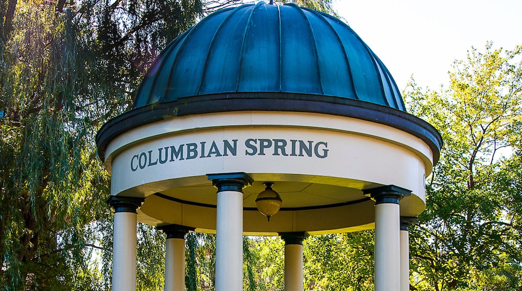 사라토가 스프링스 시티 센터