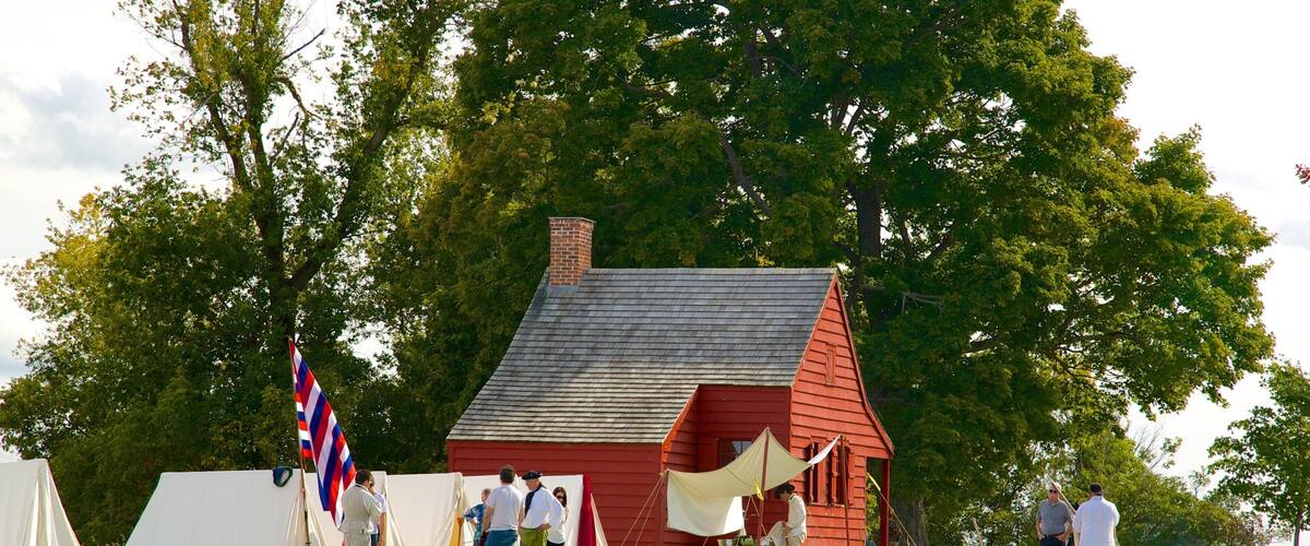 Saratoga National Historical Park bevat historische architectuur