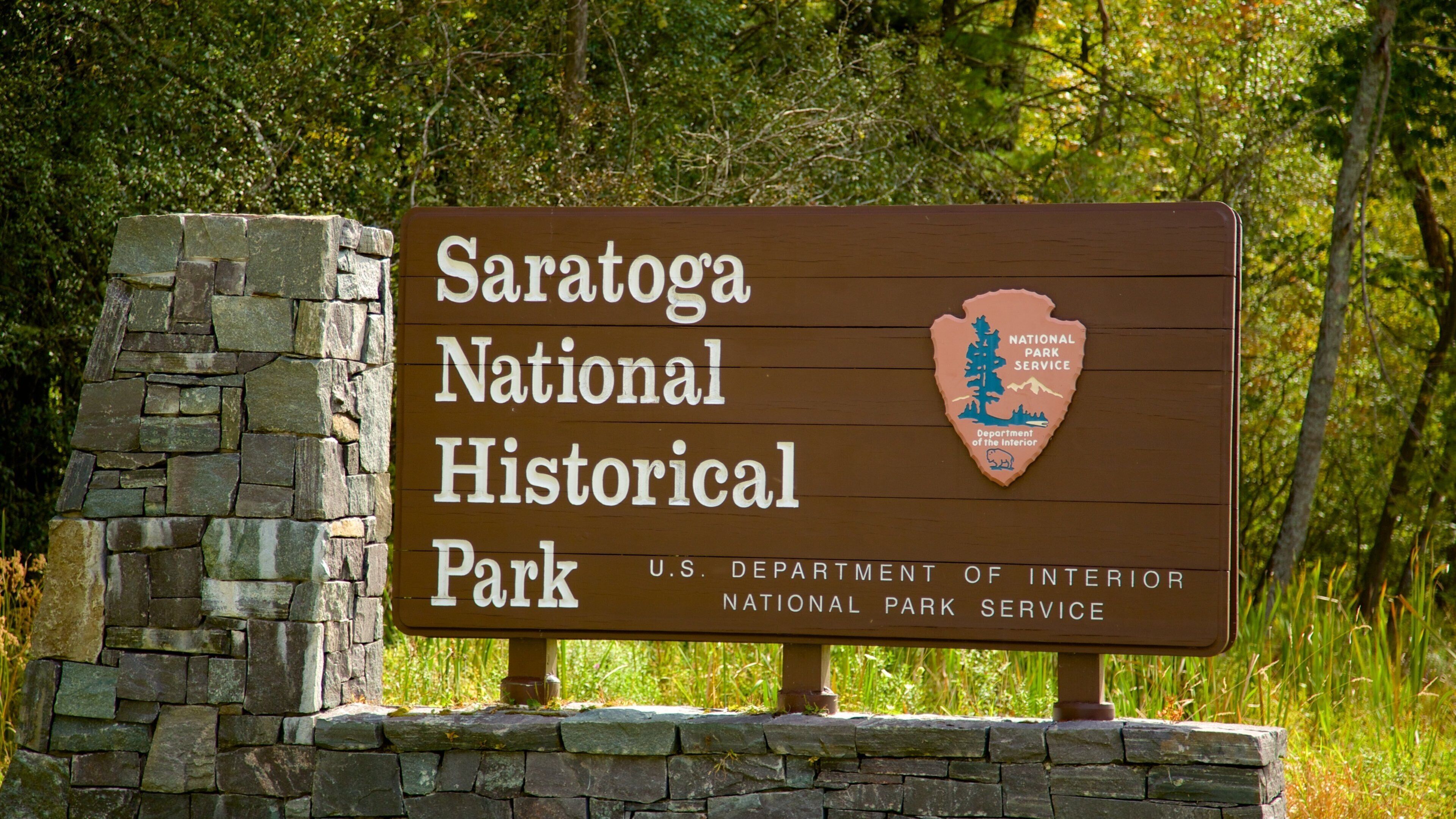 Saratoga National Historical Park featuring signage